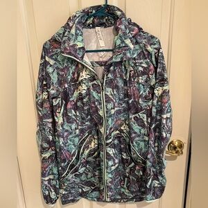 Lululemon Multicolor Abstract Print Hooded Windbreaker